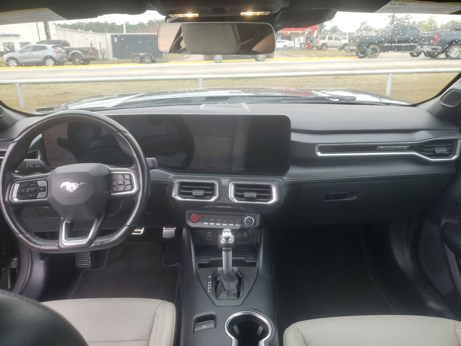 Used 2024 Ford Mustang Premium image 10