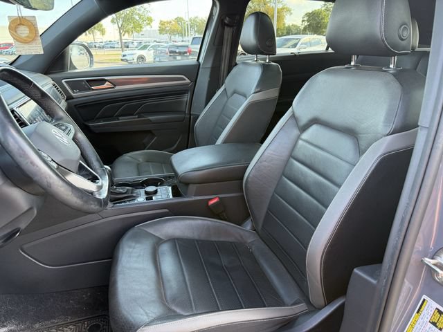 Used 2020 Volkswagen Atlas Cross Sport SEL Premium AWD/4WD image 24