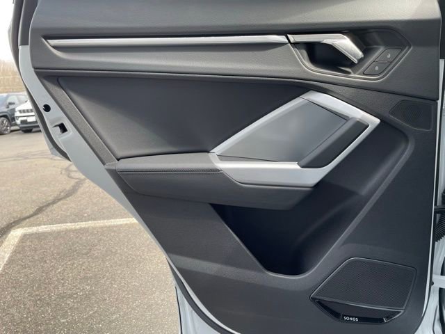 Used 2023 Audi Q3 2.0T Premium Plus w/ Premium Plus Package image 25