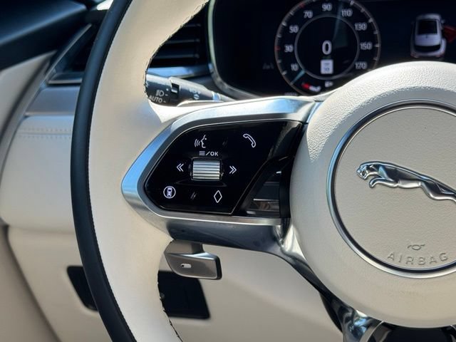 Certified 2025 Jaguar F-PACE R-Dynamic S AWD/4WD image 23