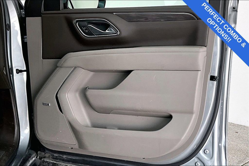 Used 2024 Chevrolet Suburban Z71 w/ Luxury Package image 26