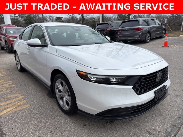 Used 2023 Honda Accord LX image 3