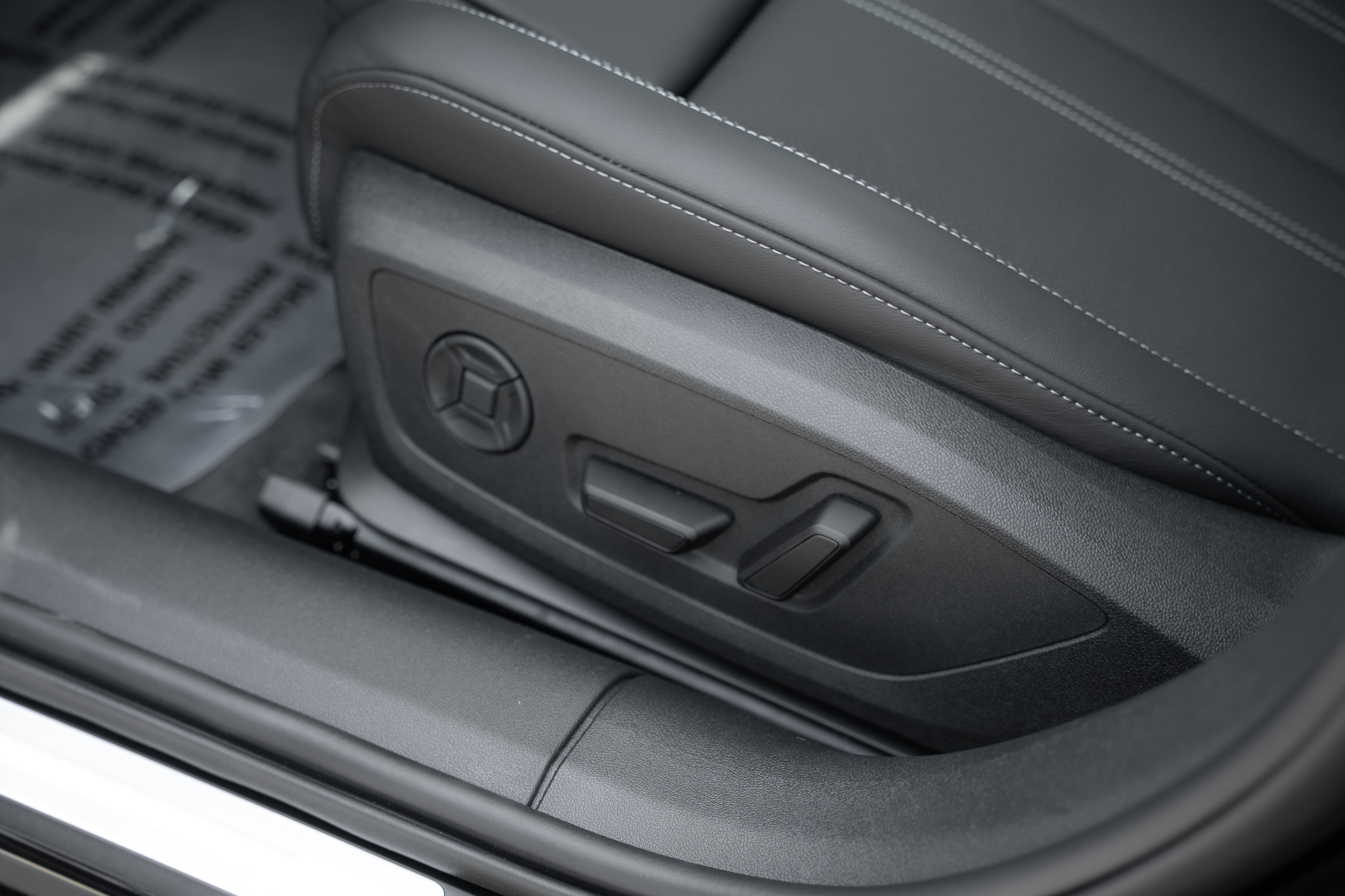 New 2026 Audi A6 Premium Plus AWD/4WD image 17