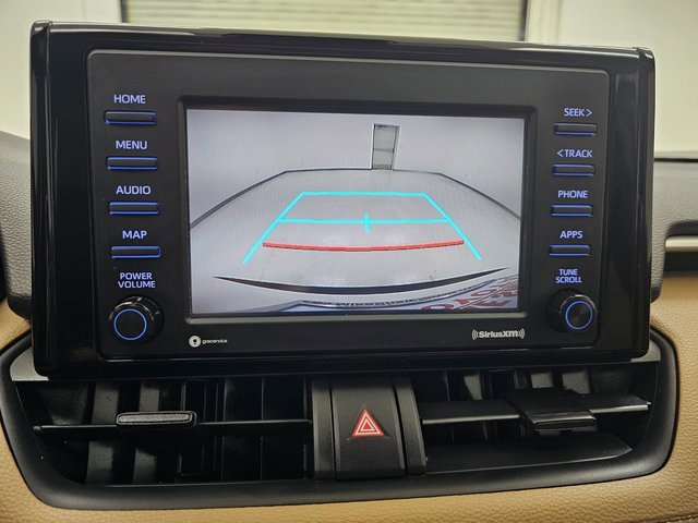 Used 2021 Toyota RAV4 XLE w/ Convenience Package image 19