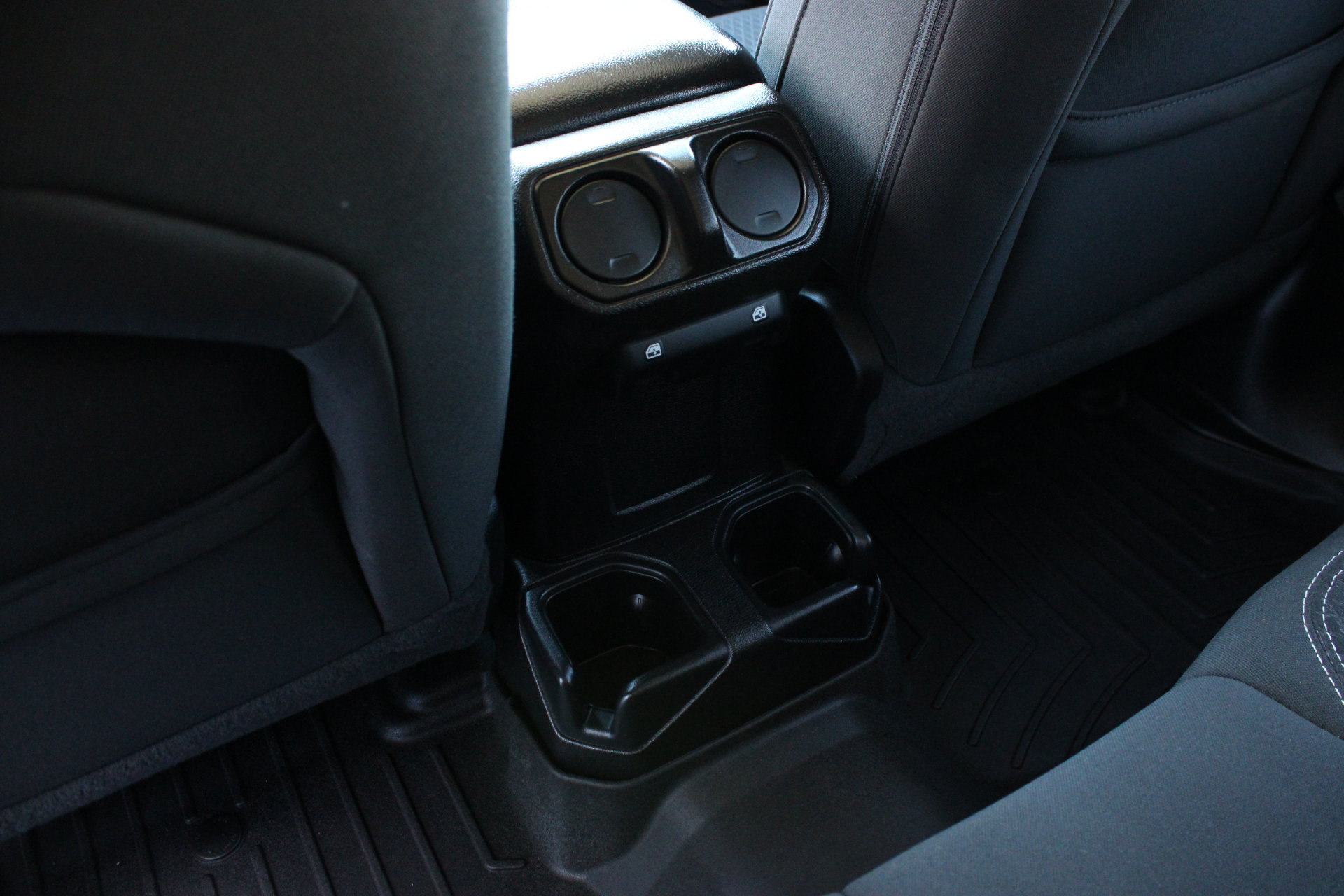 Used 2021 Jeep Wrangler Unlimited Sport AWD/4WD image 19