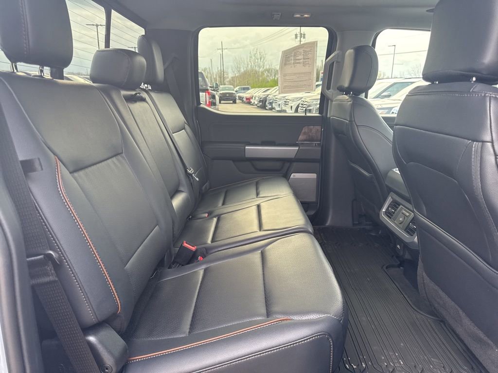 Used 2025 Ford F350 Lariat w/ Lariat Ultimate Package AWD/4WD image 45