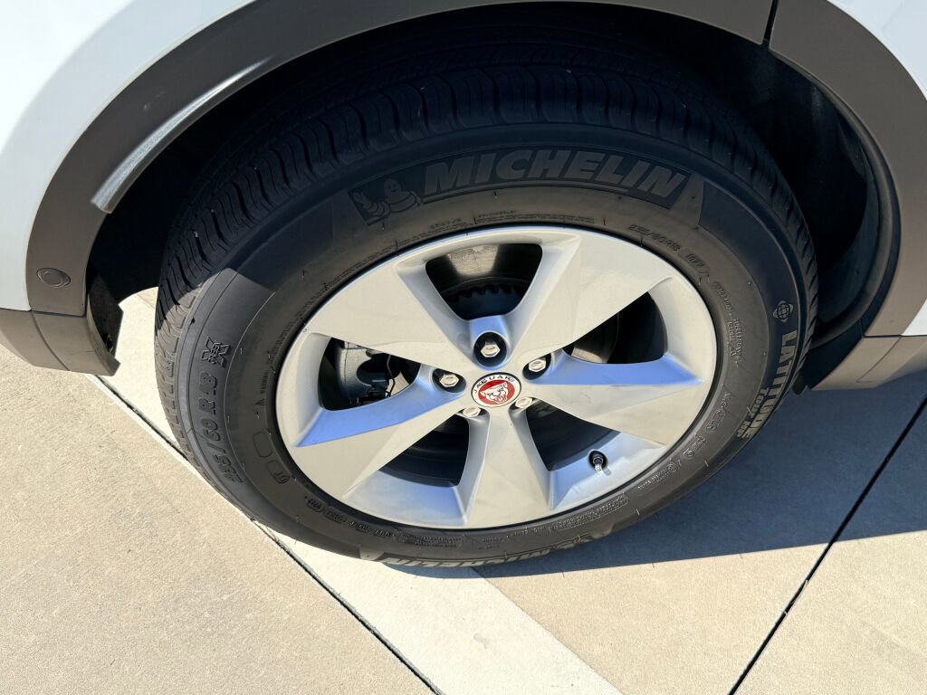 Used 2021 Jaguar E-PACE image 12