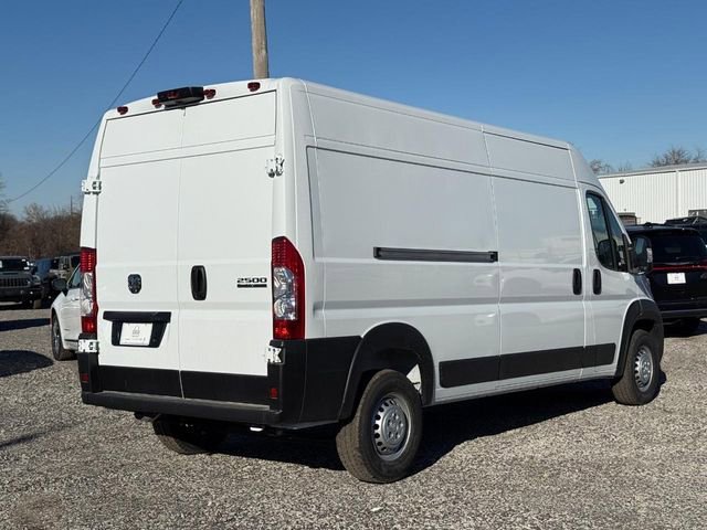 New 2026 RAM ProMaster 2500 w/ Cold Weather Group image 3