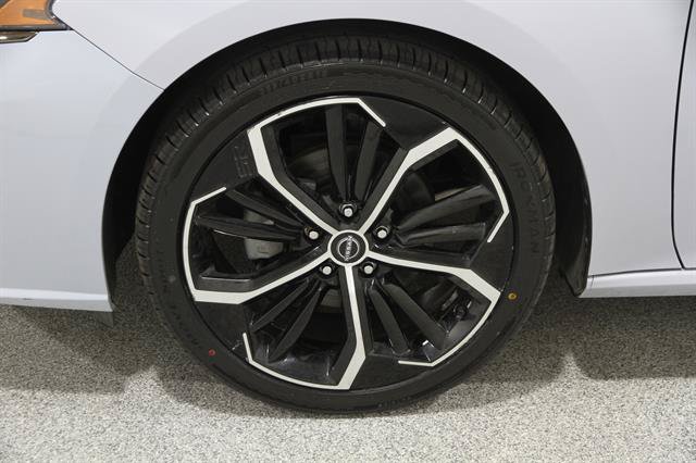 Used 2024 Nissan Altima 2.5 SR FWD image 20