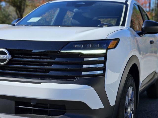 New 2026 Nissan Kicks S image 9