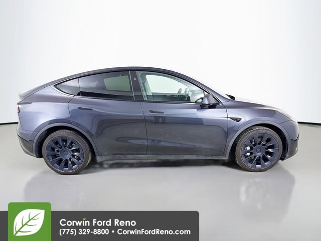Used 2025 Tesla Model Y Long Range AWD/4WD image 28