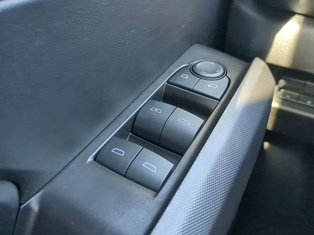 Certified 2024 Chevrolet Colorado LT w/ LT Convenience Package II image 23