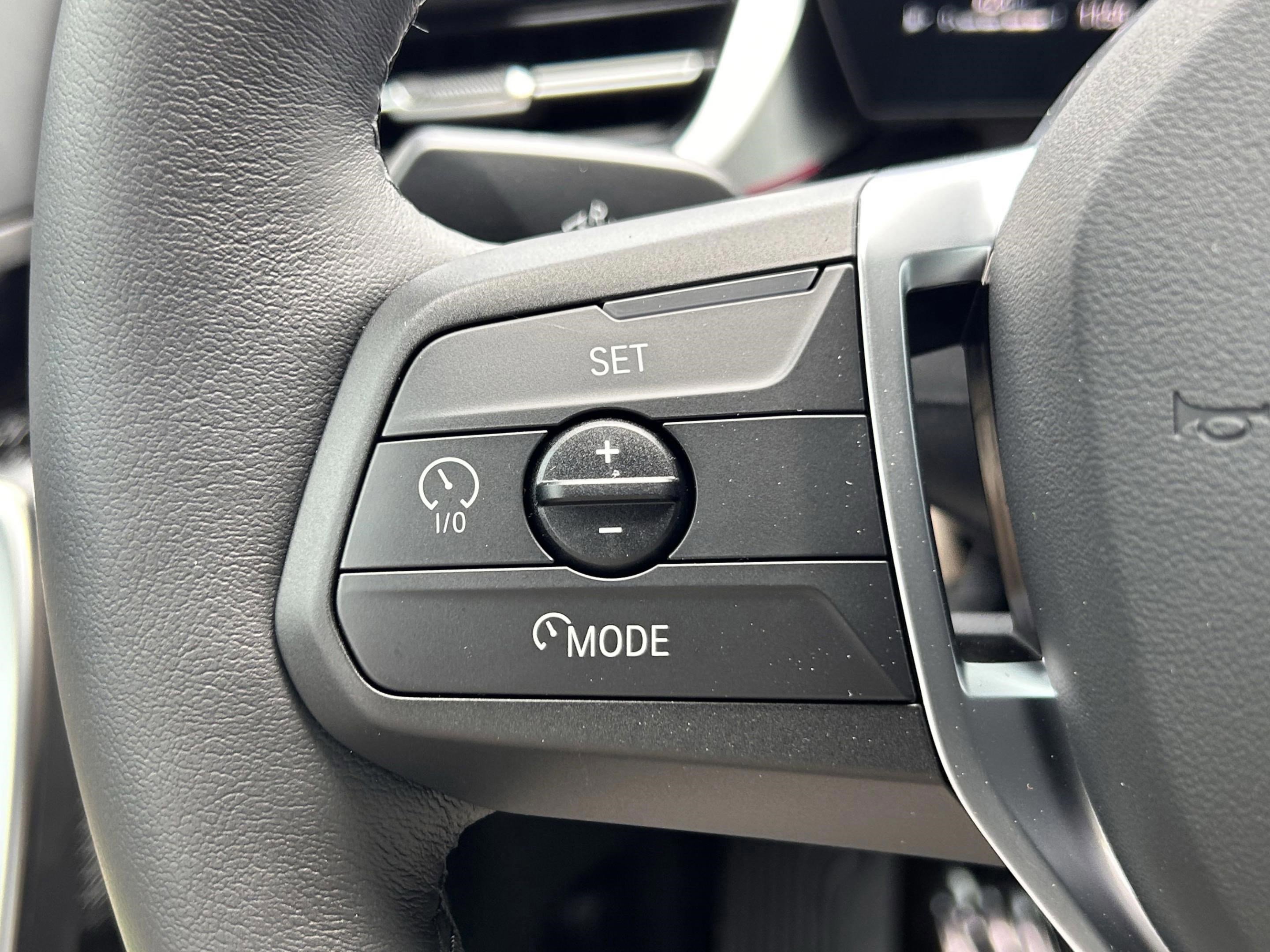 Used 2025 BMW X1 xDrive28i w/ Convenience Package image 10