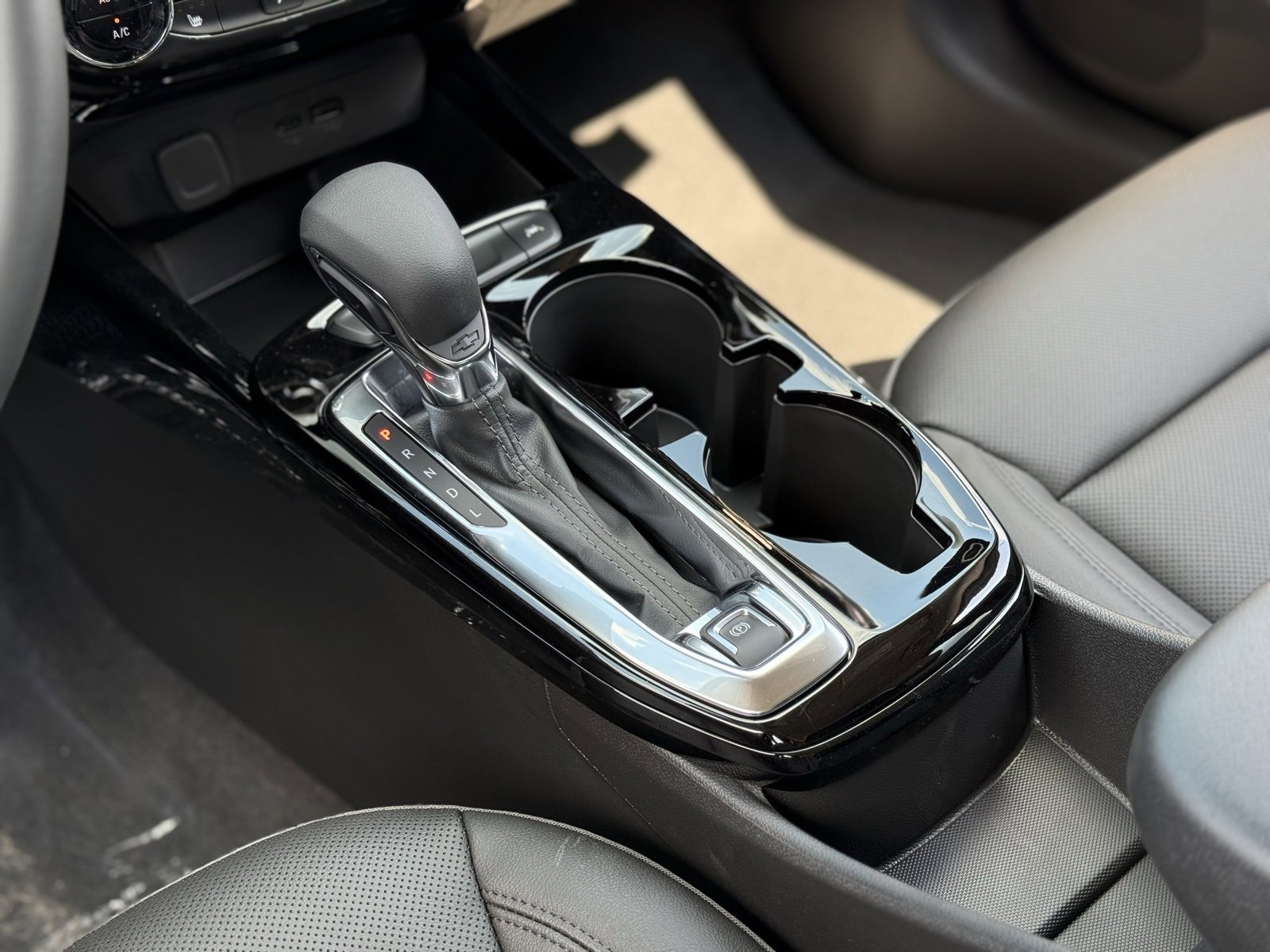 New 2026 Chevrolet Trax ACTIV w/ Sunroof Package image 17