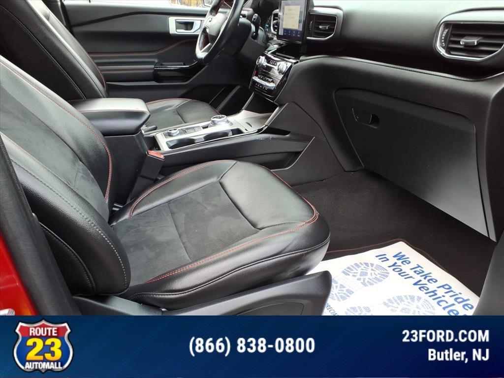 Certified 2022 Ford Explorer ST-Line w/ Class IV Trailer Tow Package image 10