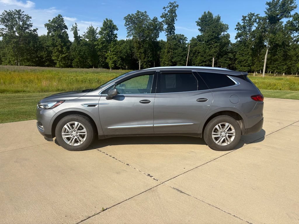 Used 2019 Buick Enclave Essence AWD/4WD image 3