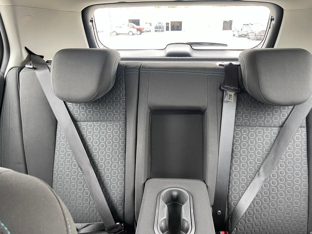 Used 2015 Chevrolet Trax LS FWD image 12
