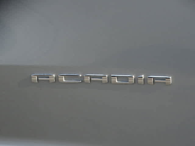 Used 2024 GMC Acadia Elevation w/ Black Edition image 9
