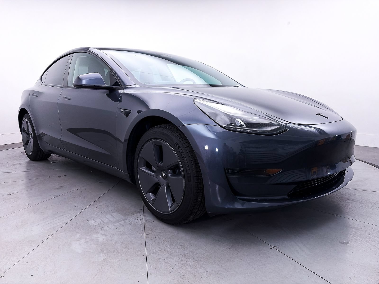 Used 2023 Tesla Model 3 Standard Range RWD image 10