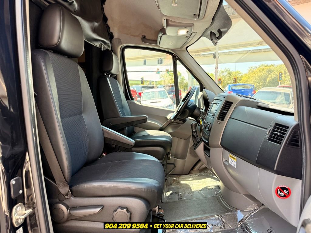 Used 2015 Mercedes-Benz Sprinter 3500 image 28