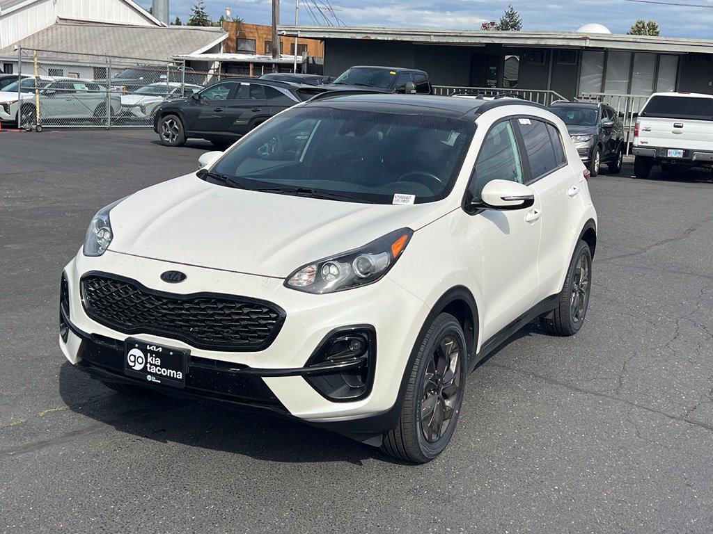 Certified 2022 Kia Sportage Nightfall Edition AWD/4WD image 5