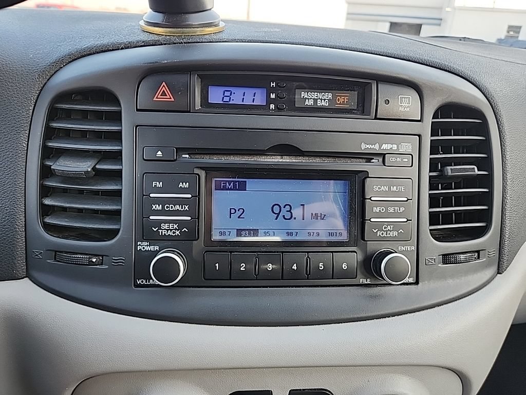 Used 2010 Hyundai Accent GS w/ Premium Pkg 3 FWD image 15
