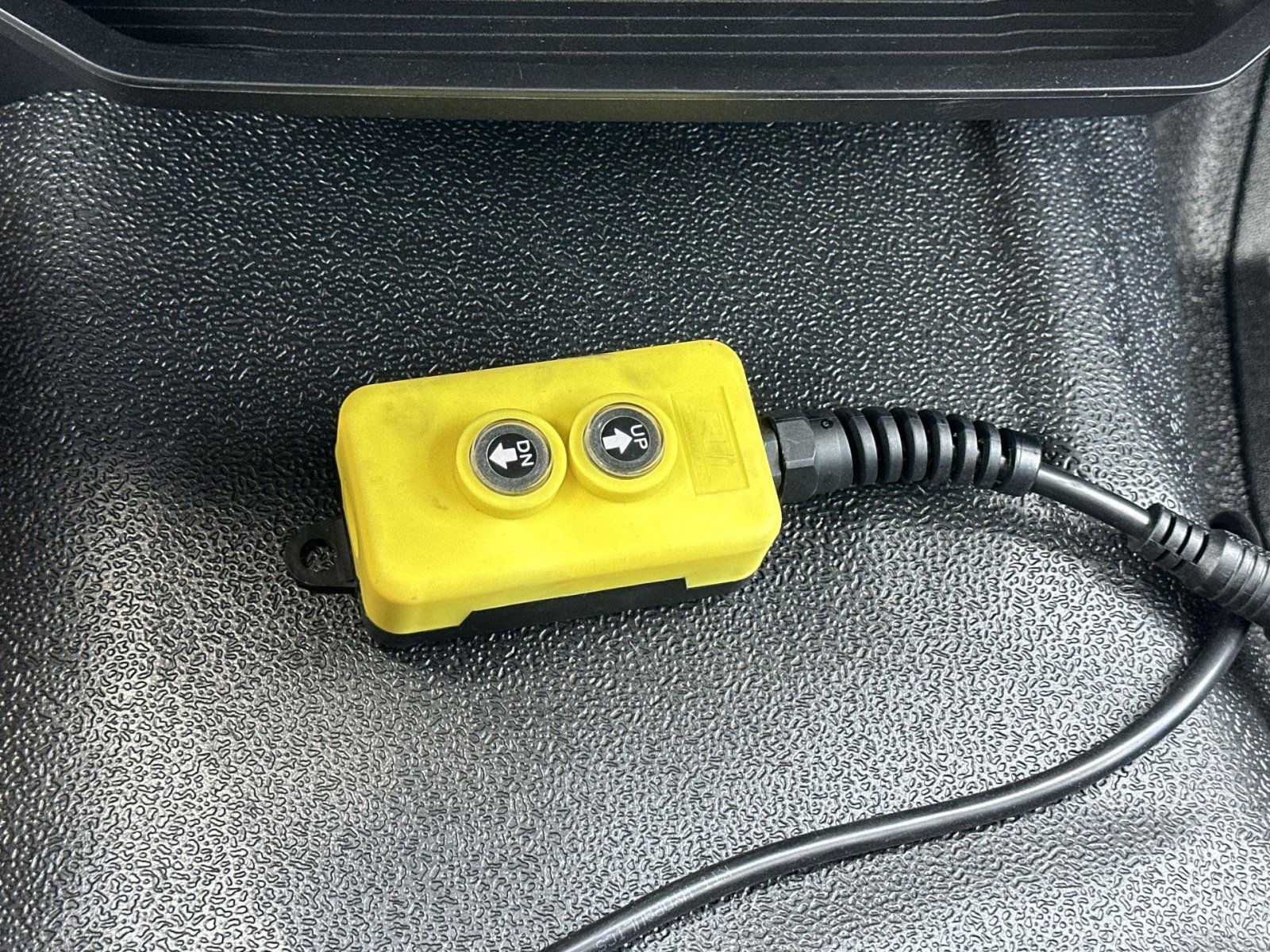 New 2025 Ford F550 4x4 Regular Cab Super Duty image 28