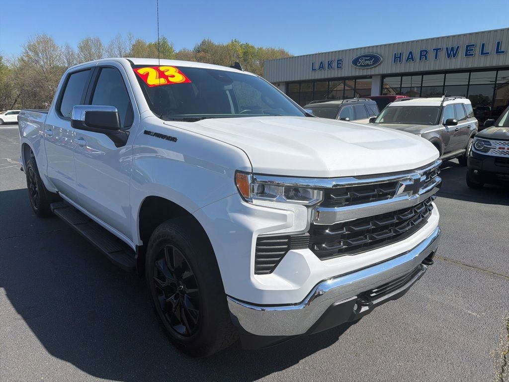 Used 2023 Chevrolet Silverado 1500 LT image 1
