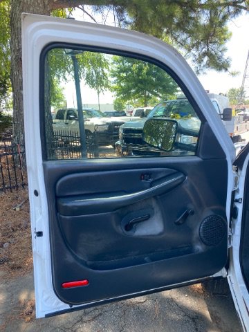 Used 2002 Chevrolet Silverado 3500 2WD Regular Cab image 11