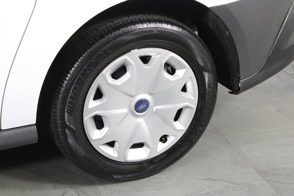 Used 2016 Ford Transit Connect XL image 10