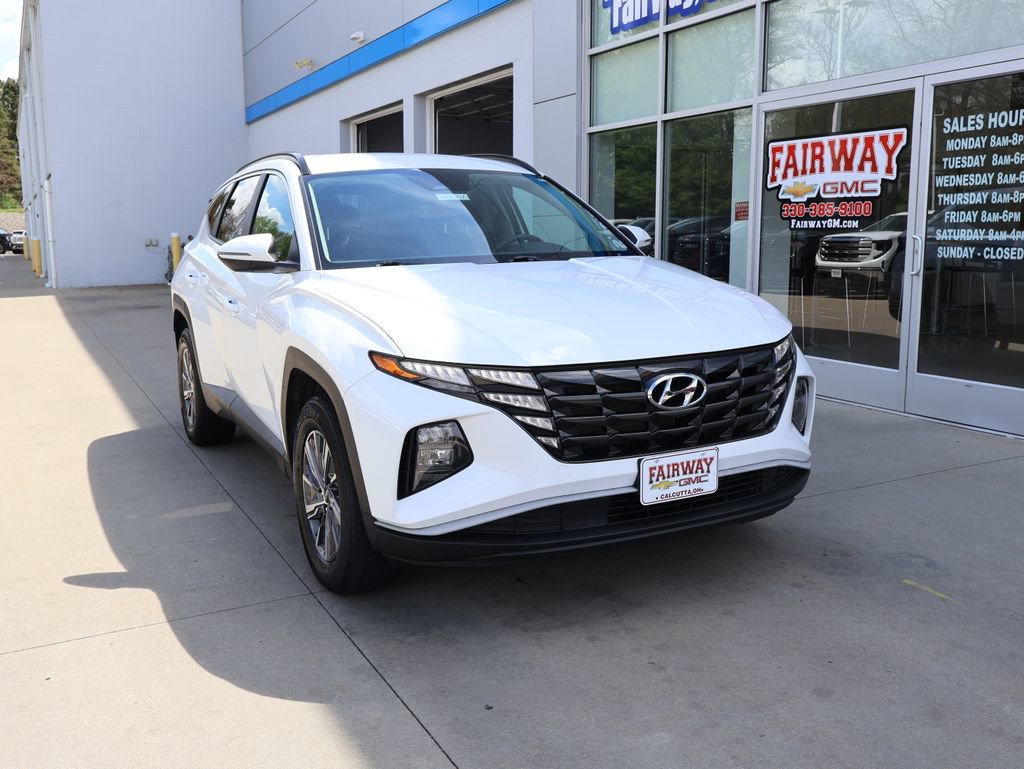 Used 2022 Hyundai Tucson Blue AWD/4WD image 2