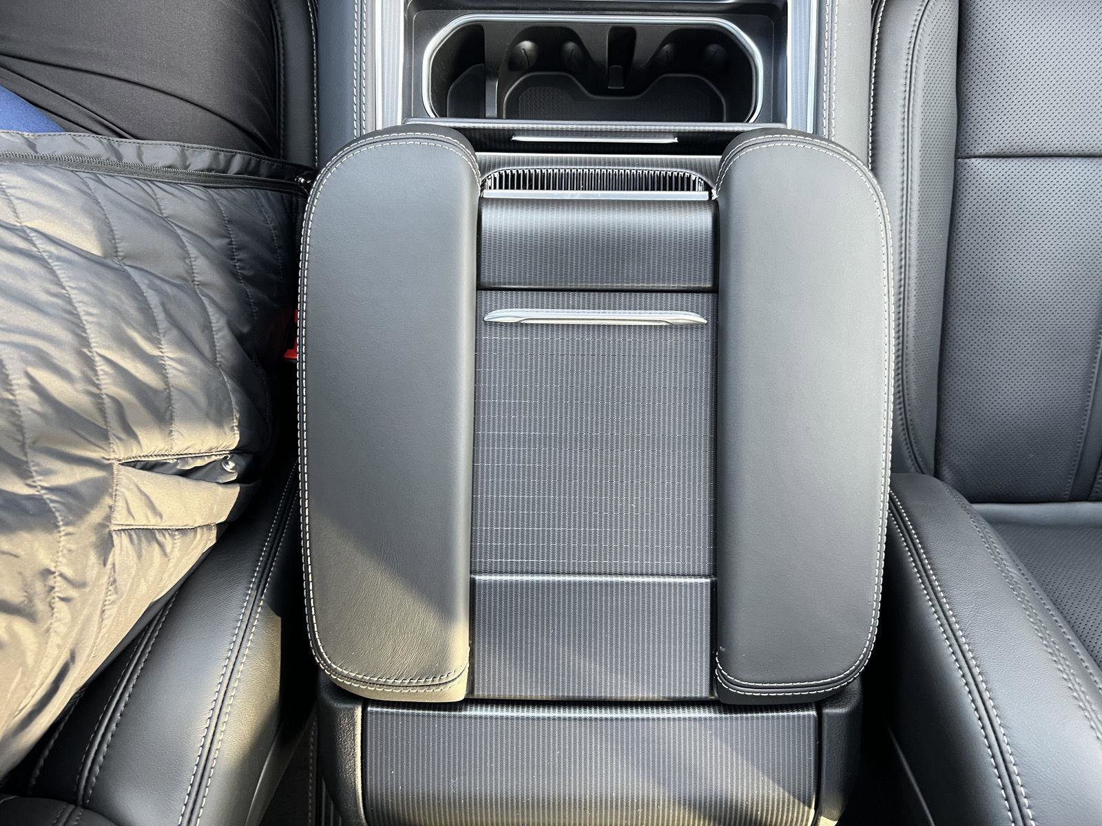 New 2026 Jeep Grand Wagoneer Summit image 25