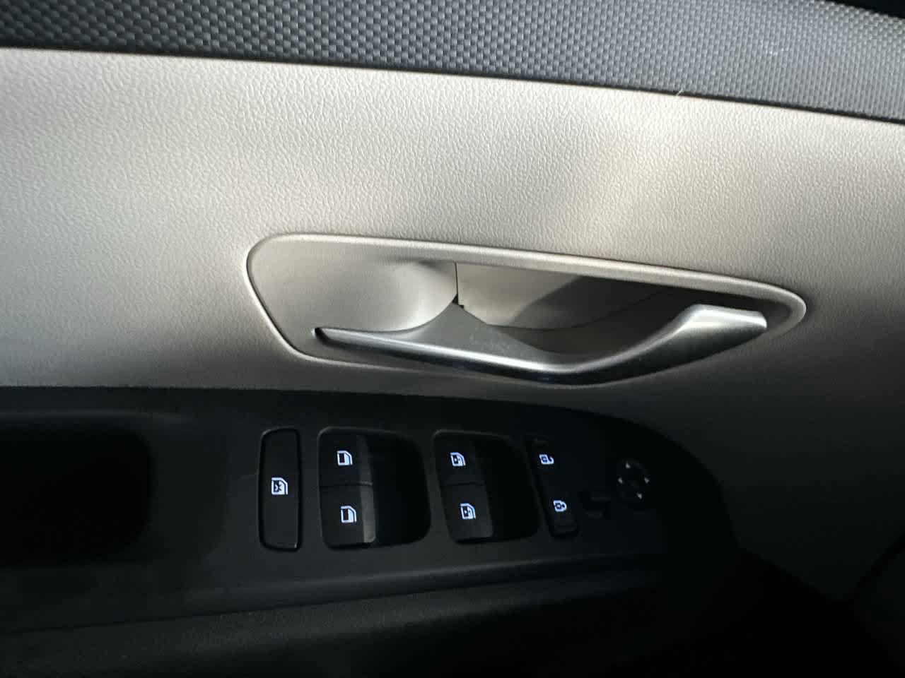 Used 2023 Hyundai Tucson SEL FWD image 17