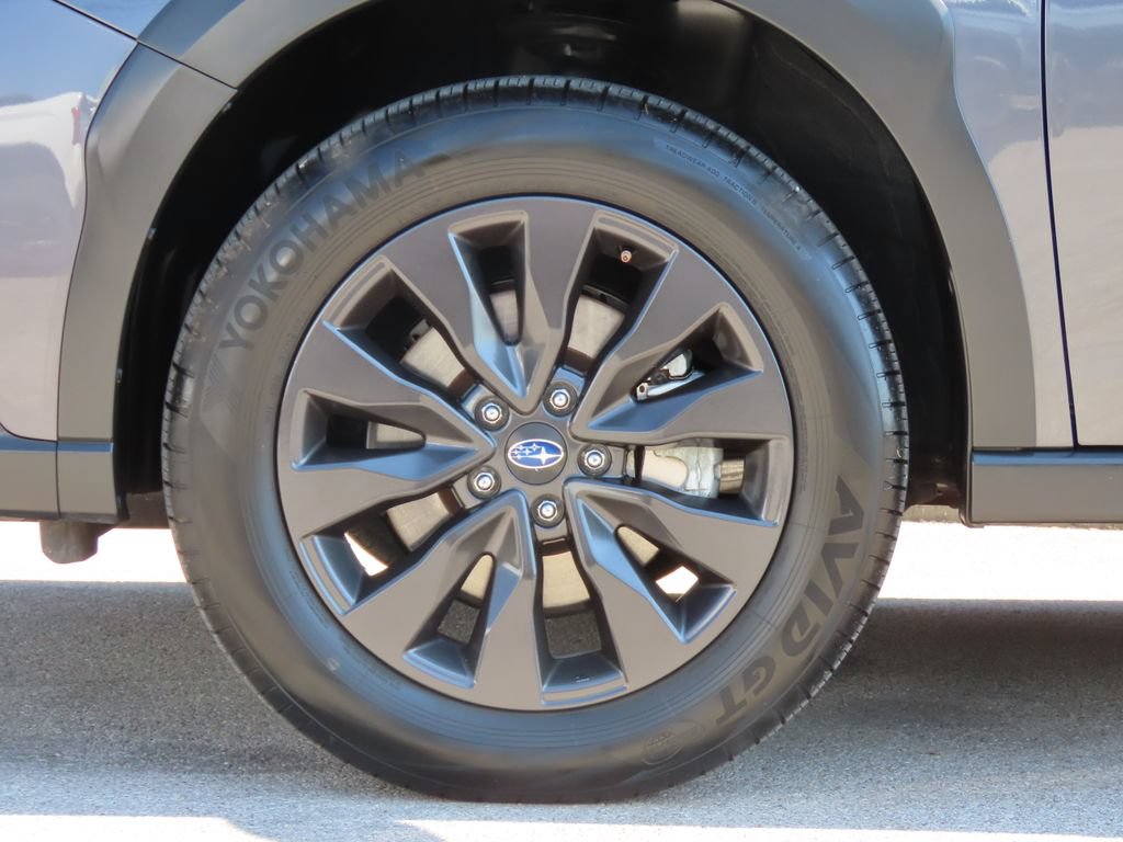 Used 2025 Subaru Outback Onyx Edition AWD/4WD image 14