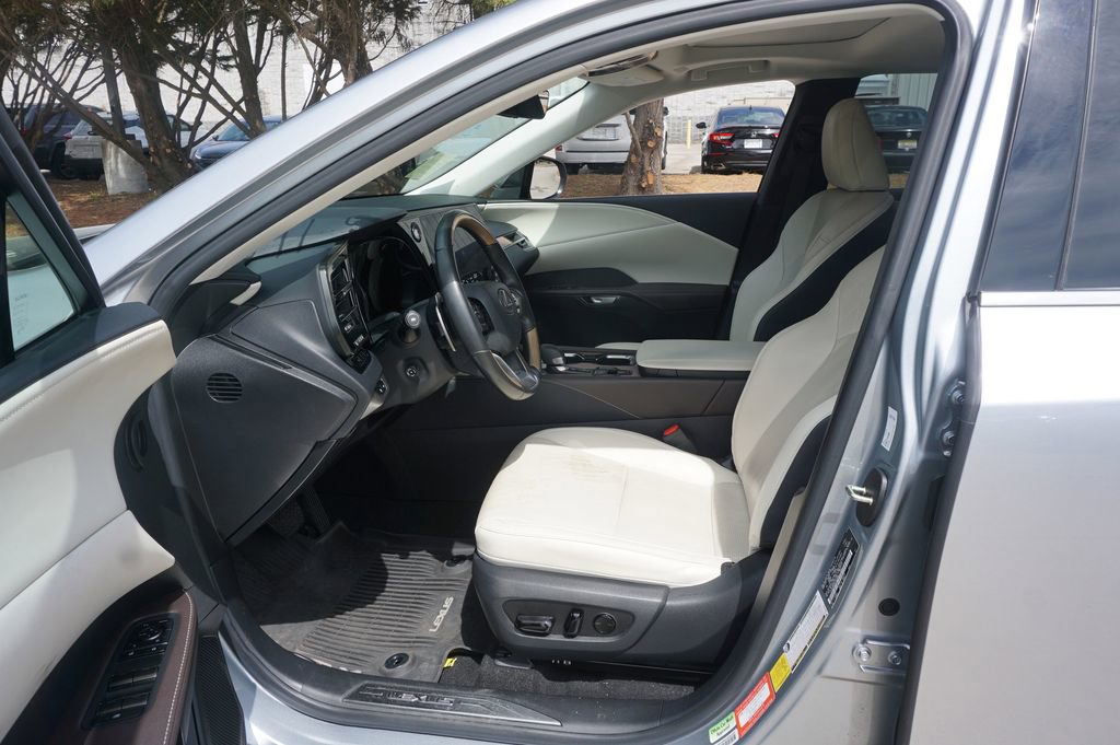 Used 2023 Lexus RX 350 Premium Plus w/ Cold Area Package image 2