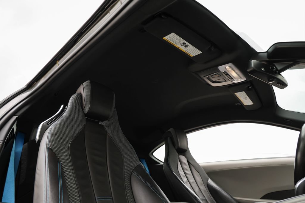 Used 2016 BMW i8 AWD/4WD image 21