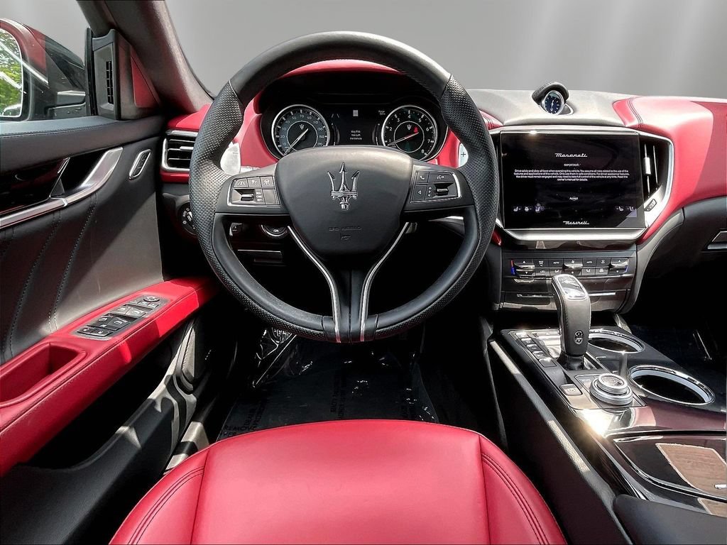 Used 2023 Maserati Ghibli Modena Q4 AWD/4WD image 8