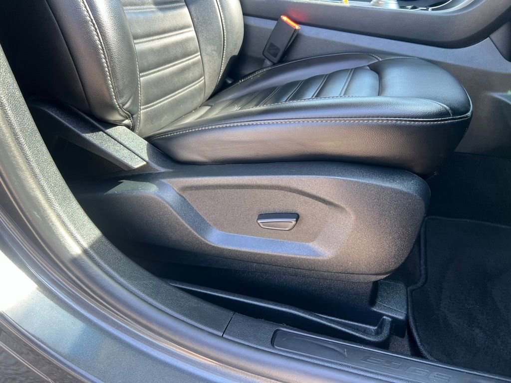 Used 2020 Ford Edge SEL w/ Convenience Package AWD/4WD image 23
