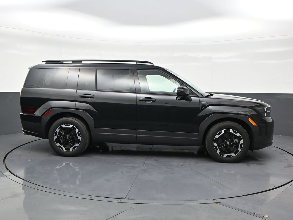 Used 2025 Hyundai Santa Fe SEL AWD/4WD image 6