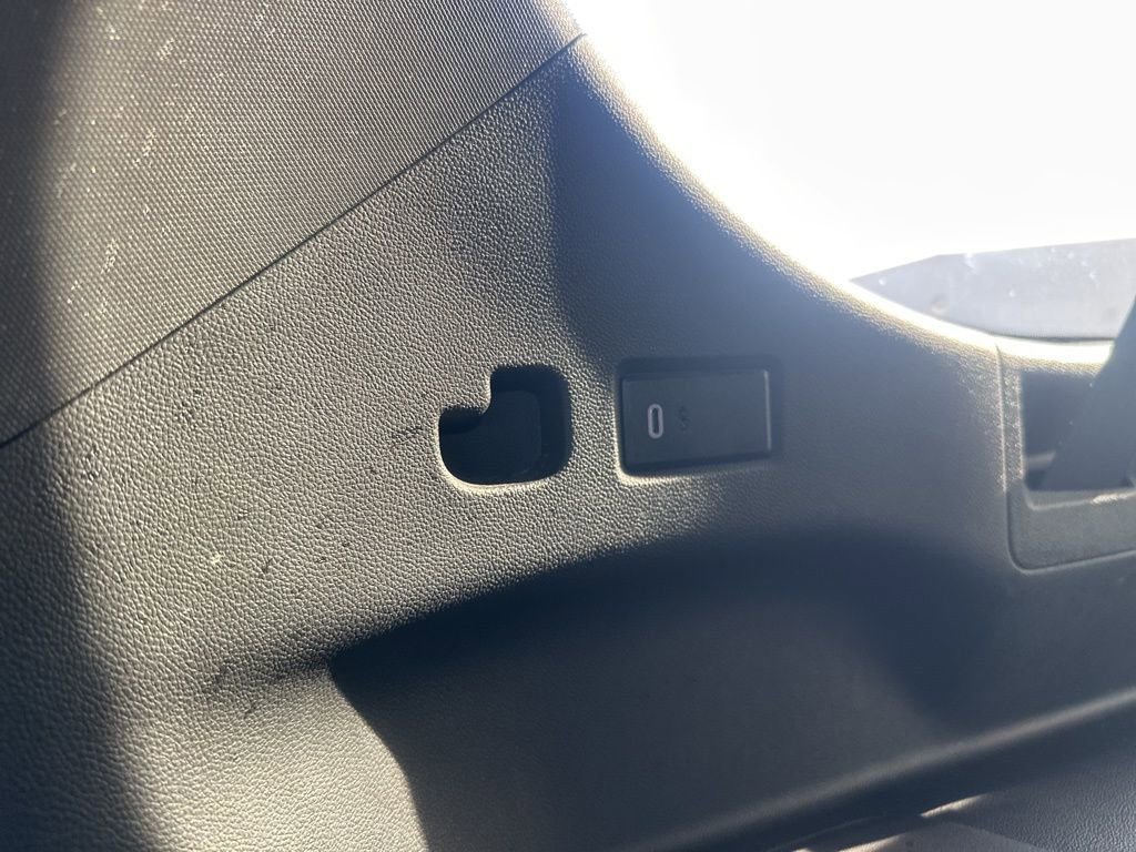 Used 2022 GMC Yukon XL Denali image 49