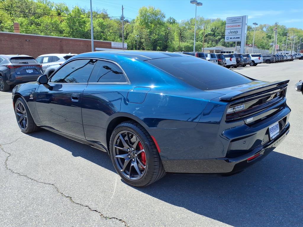 Used 2024 Dodge Charger Scat Pack w/ Plus Group image 6