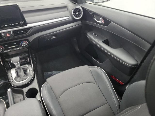 Used 2023 Kia Forte GT-Line FWD image 16