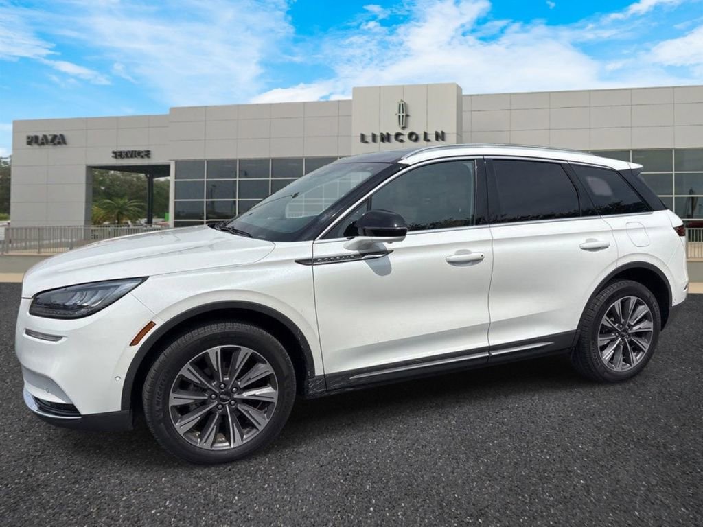 Used 2021 Lincoln Corsair Reserve w/ Equipment Group 201A FWD image 7