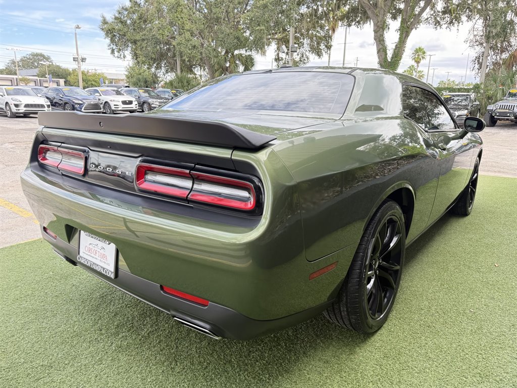 Used 2018 Dodge Challenger SXT w/ Blacktop Package RWD image 6