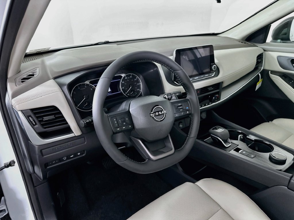 New 2027 Nissan Rogue Dark Armor AWD/4WD image 14