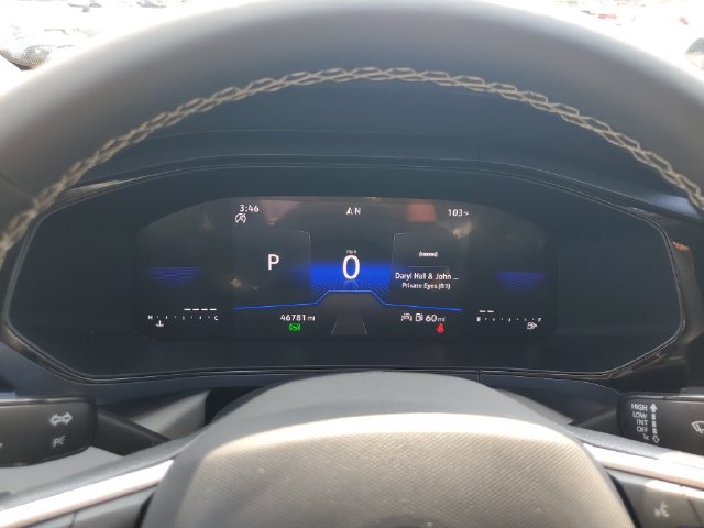 Certified 2024 Volkswagen Taos SE FWD image 30