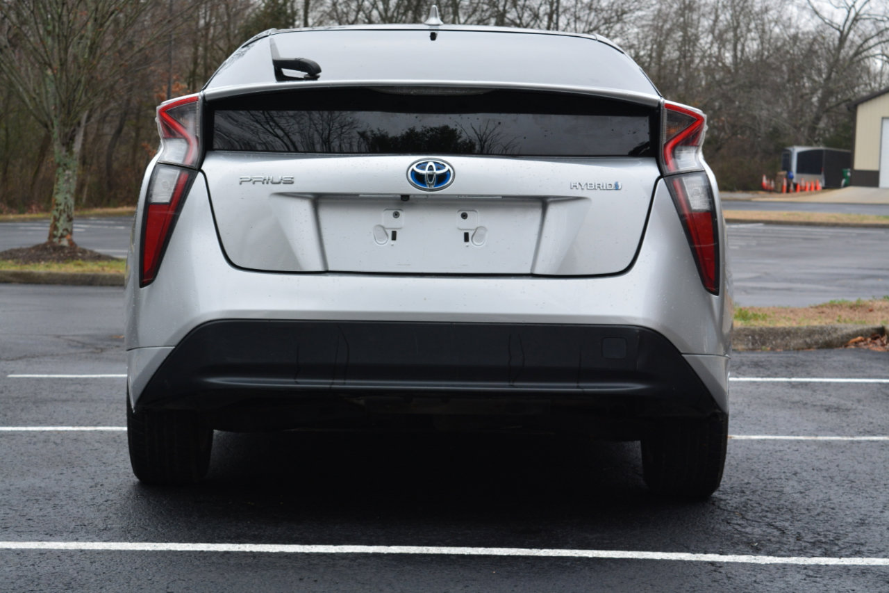 Used 2017 Toyota Prius Three w/ Carpet Mat Package image 6