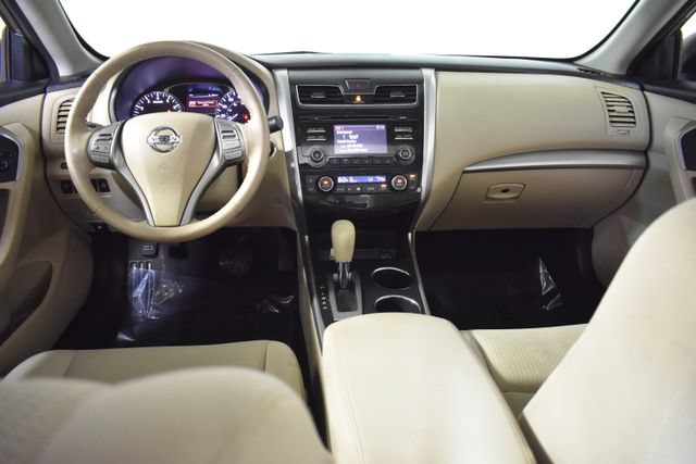 Used 2015 Nissan Altima 2.5 SV w/ Convenience Package FWD image 26