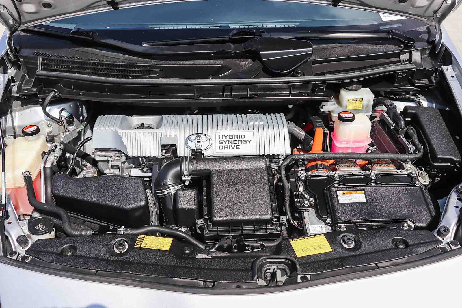 Used 2015 Toyota Prius Two FWD image 27