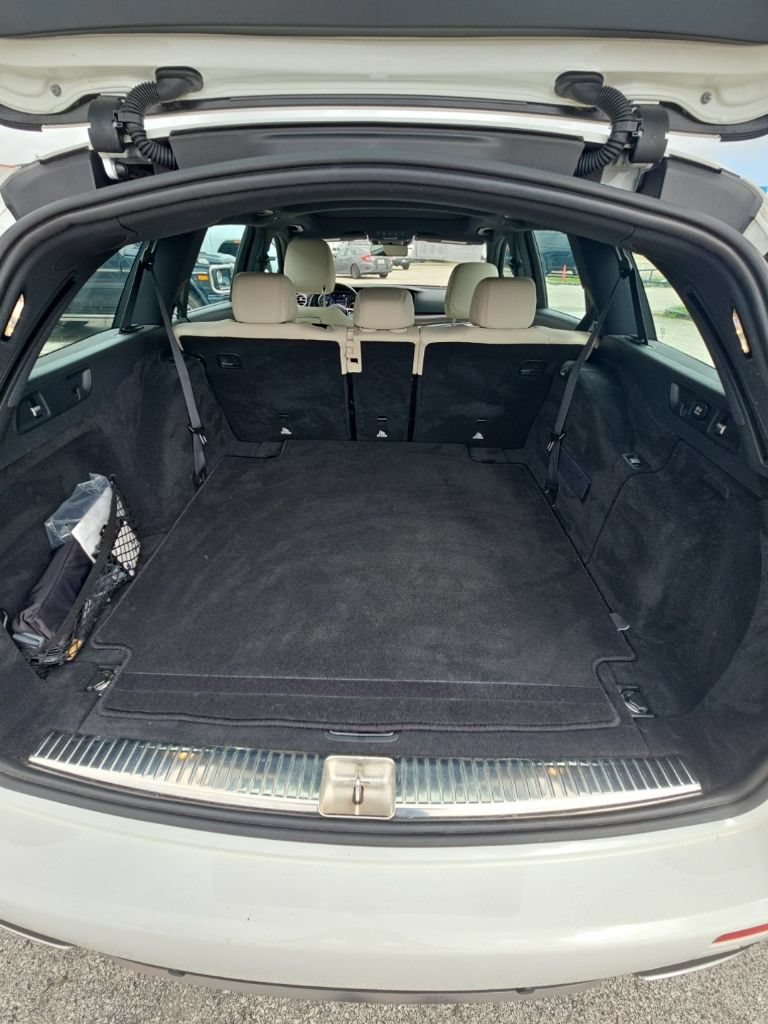 Used 2019 Mercedes-Benz E 450 4MATIC Wagon w/ Premium Package image 25